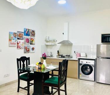 Vasant Vihar Apartamento | BluO Vasant Vihar PVR - Terrace Garden, Lift