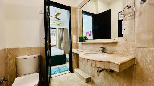 Vasant Vihar Apartamento | BluO Vasant Vihar PVR - Terrace Garden, Lift