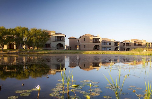 Paarl Apartamento | Blush Studio- La Bella Vita Studios
