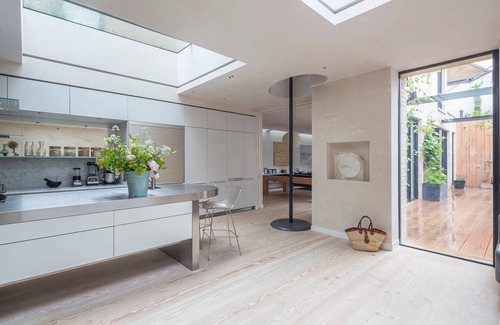 Addison Apartamento | Blythe Road by onefinestay