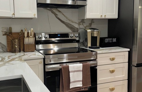 West Baltimore Casa | B’more local. 3-bedroom house in charming Baltimore
