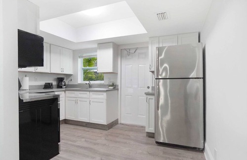 Downtown Fort Lauderdale Apartamento | BnB Hyperion Brand New 2b2b Retreat w Patio