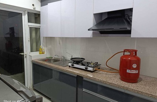 New Delhi Apartamento | BnBBuddy- Aarohi Homes@3bhk West Delhi