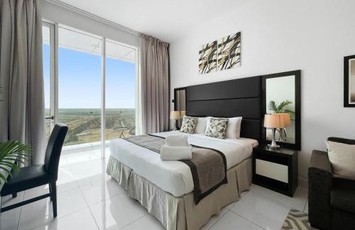 Dubai Sports City Apartamento | bnbmehomes - Elegant Studio Golf Course View - 1916
