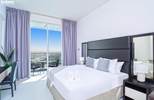 Dubai Sports City Apartamento | bnbmehomes - Hotel style Studio w A Facilities - 1918