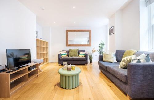 Billingsgate Apartamento | BnBNova - 2BR - City of London