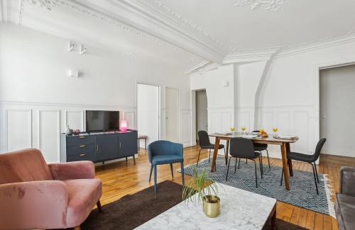 Saint-Merri Apartamento | BnBNova - 2BR - Le Marais & Hotel de Ville