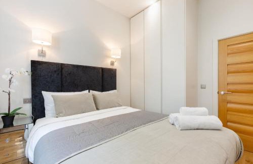 Fitzrovia Apartamento | BnBNova - 3BR - Fitzrovia & Soho