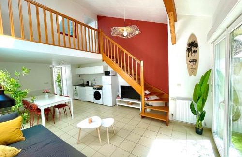 Republique - Tolstoi Casa | BnGo I Maison Terracotta I Jardin, Garage, 3 chambres, 9 personnes