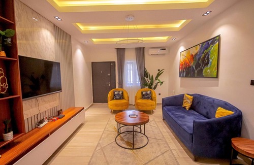 Benin City Apartamento | BnJ Benin City Oasis - Spacious 3BR Apartment