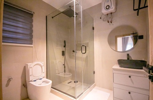 Benin City Apartamento | BnJ Benin City Oasis - Spacious 3BR Apartment