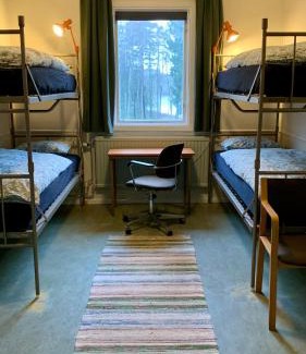 Jamshog Cabina | Boafall Lodge