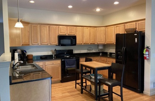 Boalsburg Casa | Boalsburg Lion's Den-close to PSU campus, golf, and ski slopes
