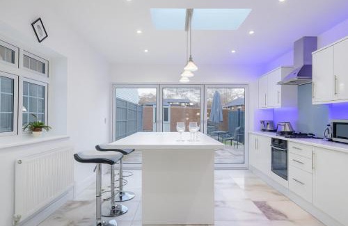 Portswood Casa | Boardlands House 3 Bed home