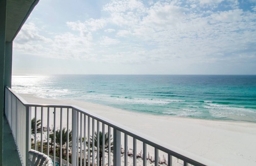 Panama City Beach Complejo | Boardwalk Beach Resort by Royal American Beach Getaways