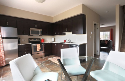 Highland West Casa | Boardwalk Homes - Executive Guest Rooms & Townhomes