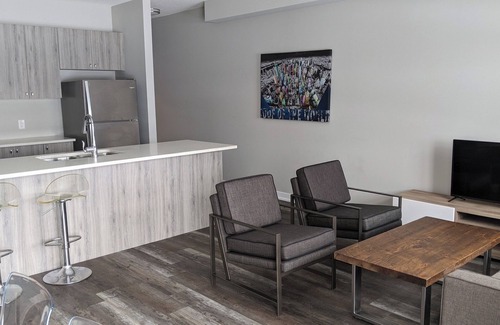 Waterloo Apartamento | Boardwalk Homes - Executive Townhomes