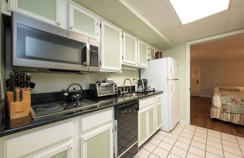 Rehoboth Beach Hotel | Boardwalk Plaza Hotel