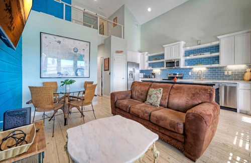 Flour Bluff Casa | Boat Dock & Pool | Private Fishing Village | Roseate Spoonbill by AvantStay