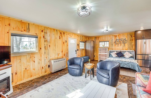 Twin Lake Apartamento | Boat, Fish & Hike: Cozy Getaway in Twin Lake!