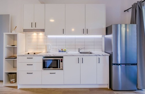 Urangan Hotel | Boat Harbour Apartments