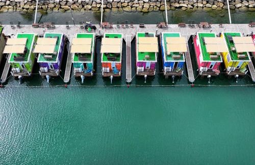 La Línea de la Concepción Alquiler De Eote | Boat Haus - Casas Flotantes frente a Gibraltar
