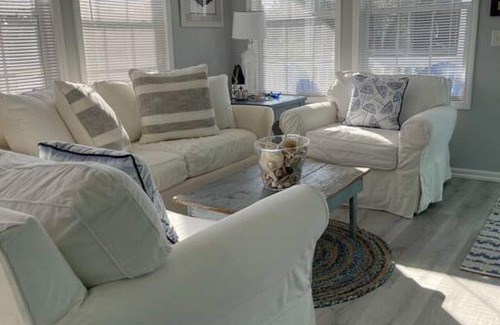 Harlem Heights Casa | Boat House - Between Fort Myers Beach & Sanibel Island