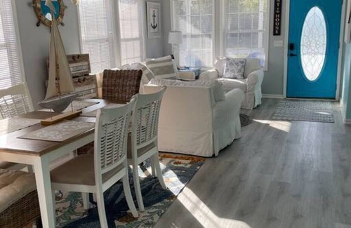 Harlem Heights Casa | Boat House - Between Fort Myers Beach & Sanibel Island