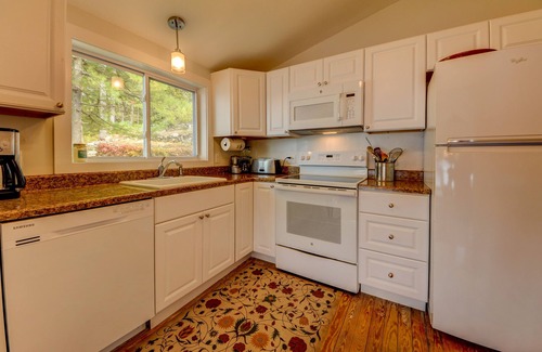 Wakefield Casa | Boat House Casa De Campo En Great East Lake.