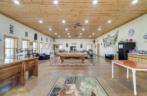Negreet Casa | Boat Launch On-Site: Lakefront Toledo Bend Getaway