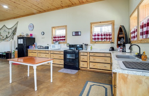 Negreet Casa | Boat Launch On-Site: Lakefront Toledo Bend Getaway