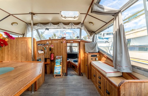 Bellegarde Alquiler De Eote | Barco 'Penichette Odyssey Croisières' con vistas al lago, terraza privada y aire acondicionado