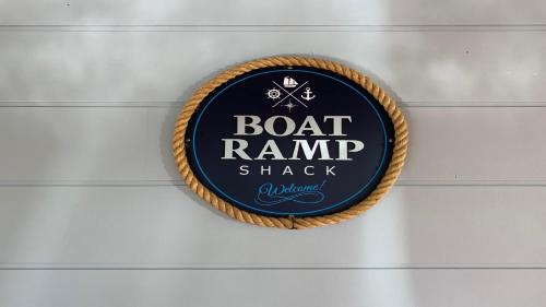 Lake Wangary Casa | Boat Ramp Shack
