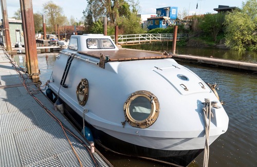 Neuland Alquiler De Eote | Barco "Rettungsboot" con Wi-Fi