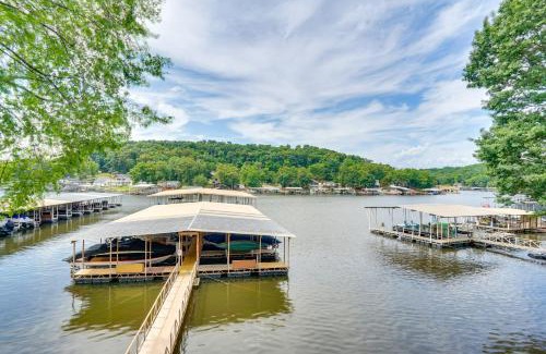 Osage Beach Apartamento | Boat Slip and Pools Lakefront Osage Beach Condo