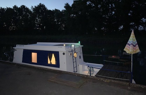Cuffy Alquiler De Eote | Boat ''The Little Bayou''
