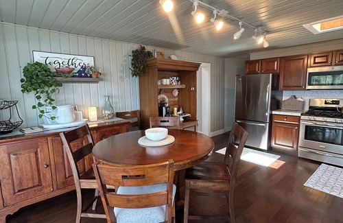 Bluffton Casa | Boat Watchers Paradise-Amazing Views en el Muskegon Channel-Walk to Beaches