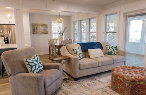 Carrabelle Casa | Boater’s Paradise! Waterfront 4/2 with deep water dock! Easy access to beaches!