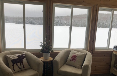 Novar Cabaña | Boathouse Cottage on the water, access to snowmobile trails and ice fishing.