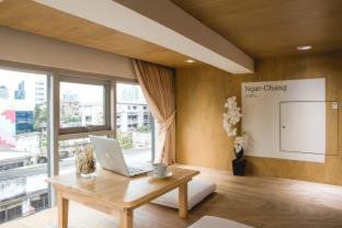 Ekkamai Hostal | BoB Hostel บ็อบโฮสเทล
