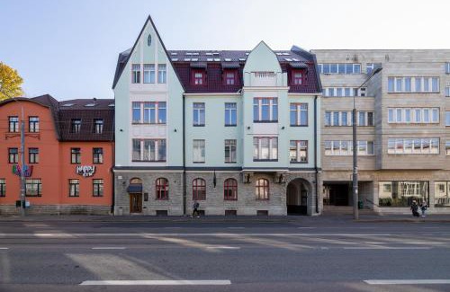 Kadriorg Apartamento | Bob W Avangard