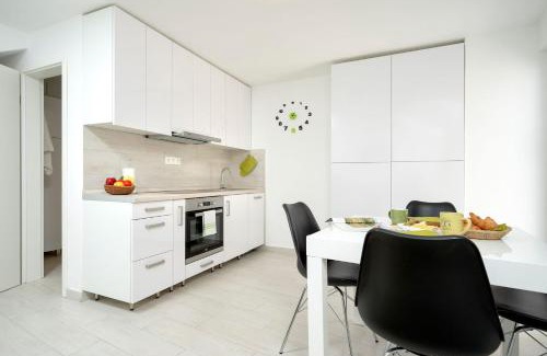 Stari Grad Apartamento | Bobotovi Central Sea View Duplex