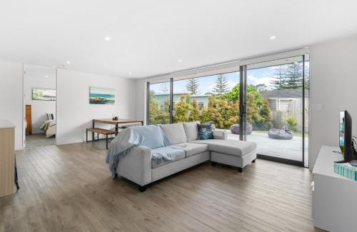 Mangawhai Heads Casa | Bodan Bach - Mangawhai Holiday Home