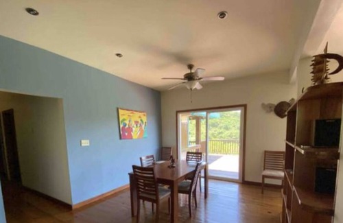 Jonesville Casa | Bodden Bight Estate, 3 Bedroom Simplicity