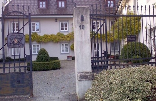 Ludwigshafen Condominio | Bodensee, Lago Constanza, Ludwigshafen Encanto Jewel pasos del Agua