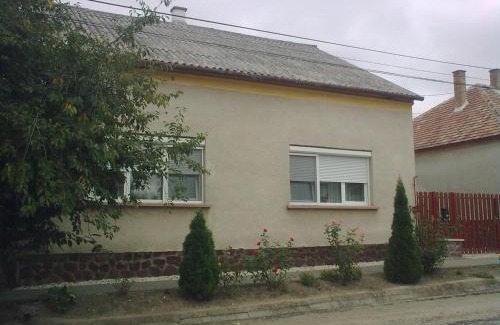 Hegyko Apartamento | Bodzavirág Vendégház