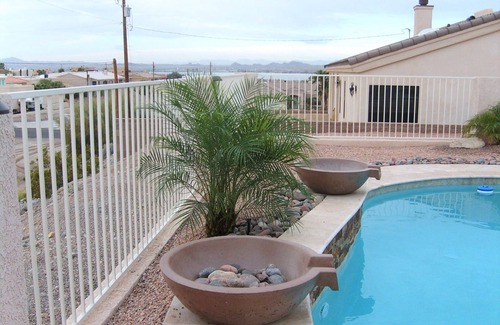 Lake Havasu City Casa | BOEING BAY HIDEAWAY -LAKESIDE - LIMPIO - PASEO AL AGUA - PISCINA- VISTAS AL LAGO