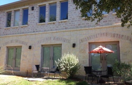 Boerne Casa | Boerne Hill Country 3000 pies cuadrados Casa con Piscina en el 5 Acres cerrada, para 12 personas