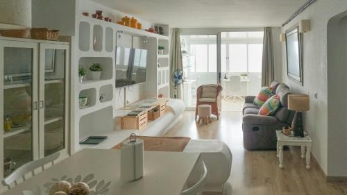 Bajamar Apartamento | BOGGE 1A Luminoso, amplio y 1 linea de playa
