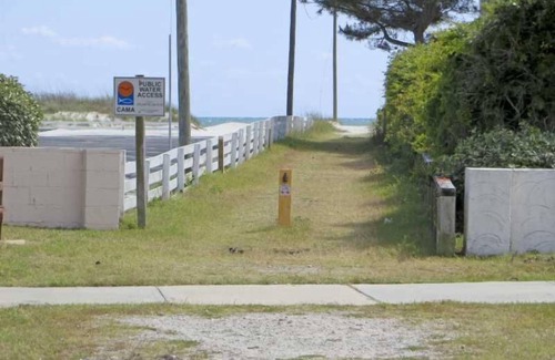 Atlantic Beach Condominio | Bogue Shores 246: 1 BR, 1 BA Condominio en Atlantic Beach, capacidad para 4